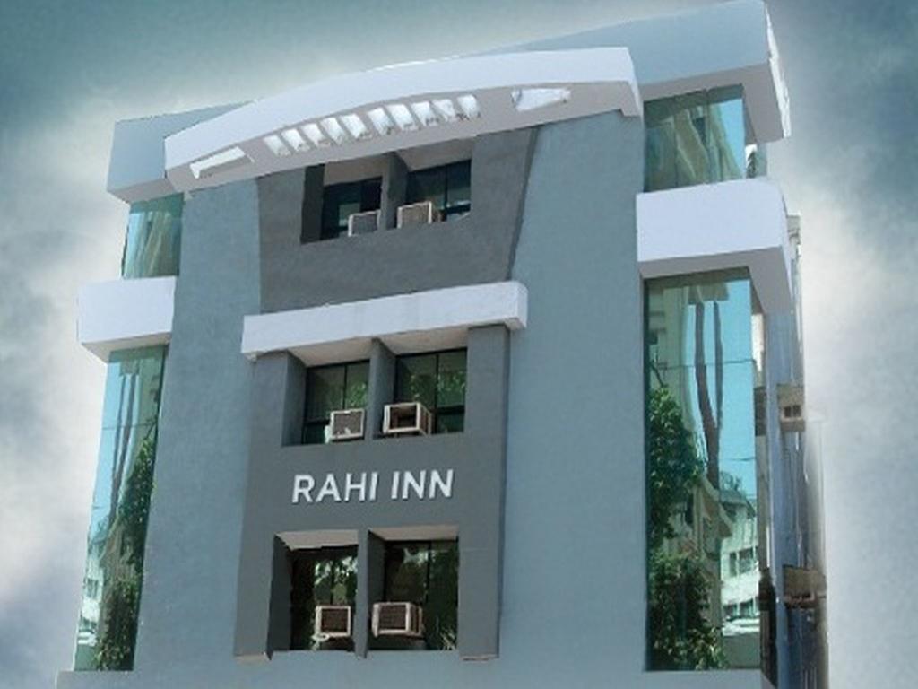 Hotel Rahi Inn Βαντοντάρα Εξωτερικό φωτογραφία